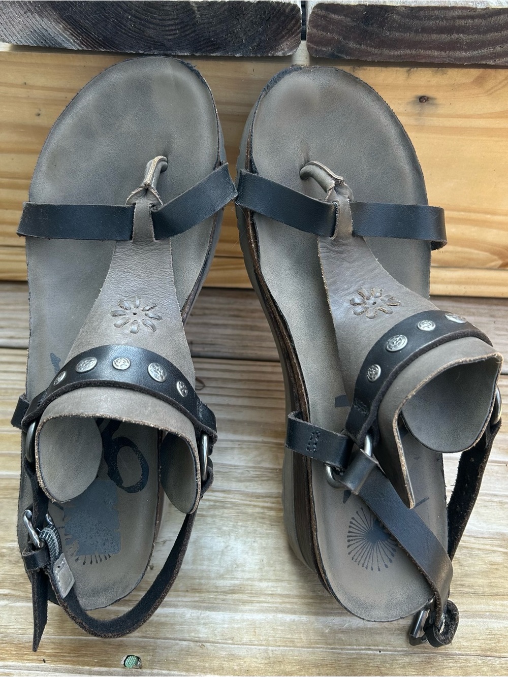 OTBT Maverick Black Leather Studded Wedge Sandals Size 7.5
